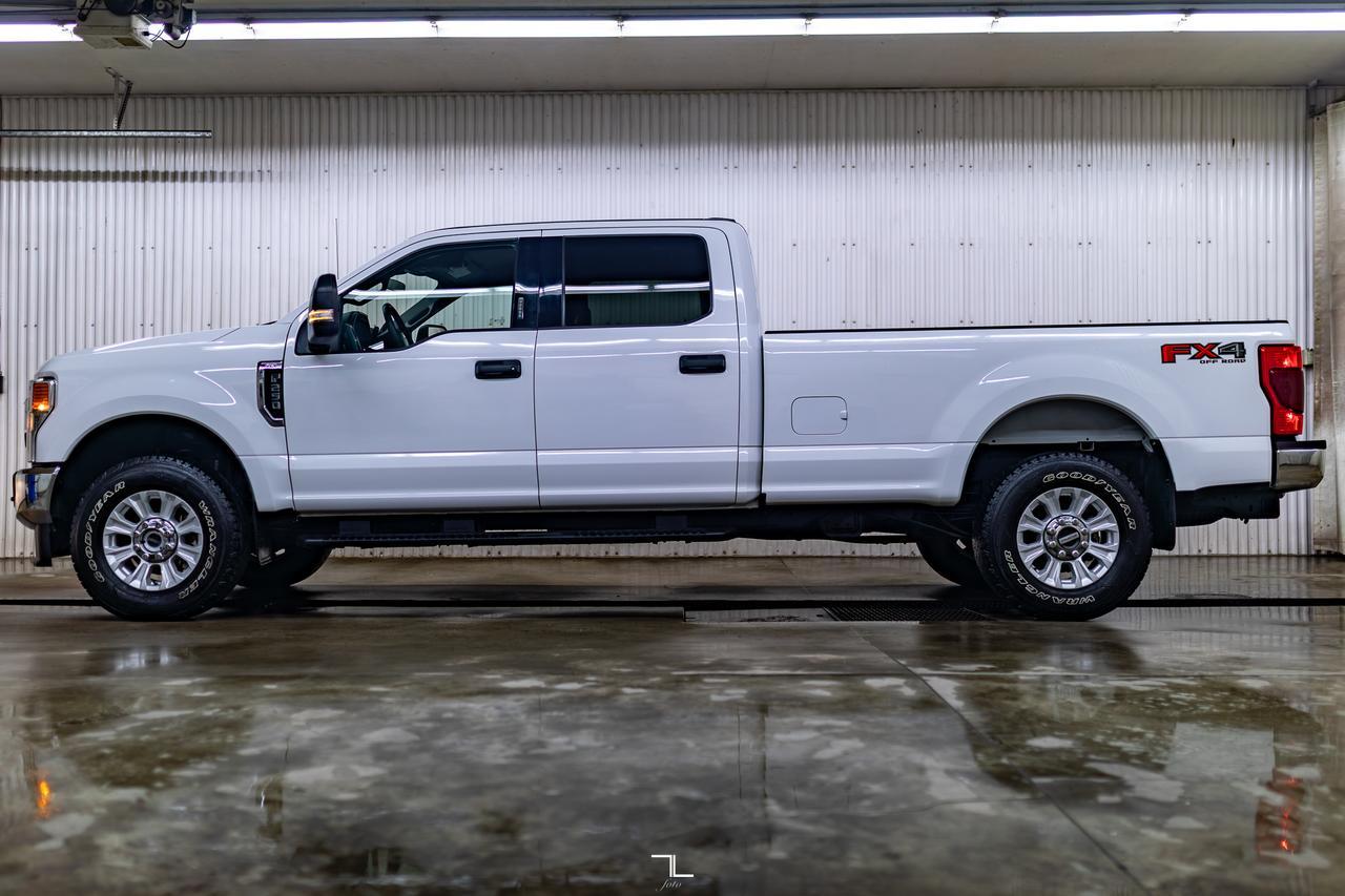 2021 Ford F-250 4x4 Crew Cab XLT FX4 Longbox BCam Red Deer AB