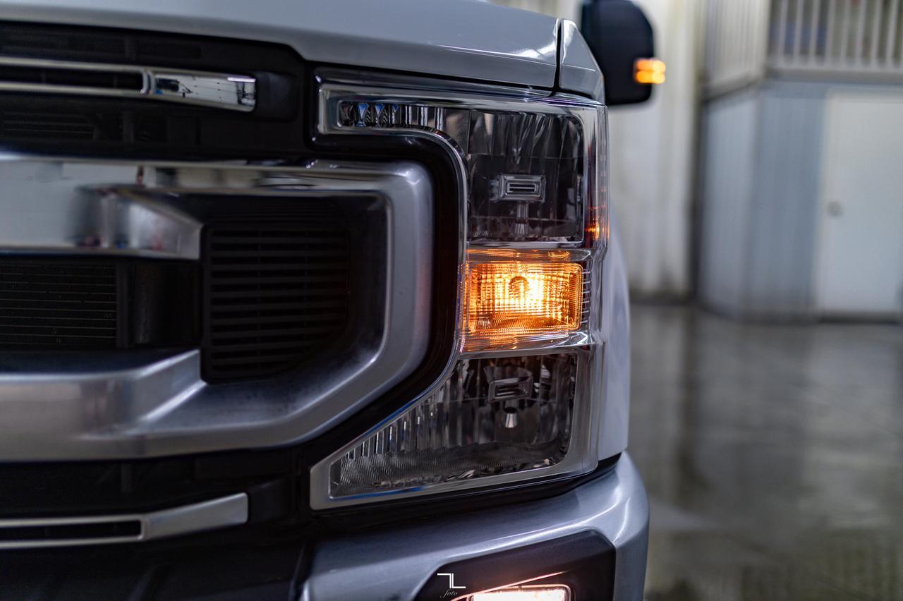 2021 Ford F-250 4x4 Crew Cab XLT FX4 Longbox BCam Red Deer AB