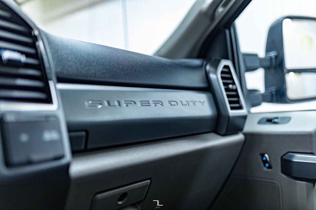 2021 Ford F-250 4x4 Crew Cab XLT FX4 Longbox BCam Red Deer AB