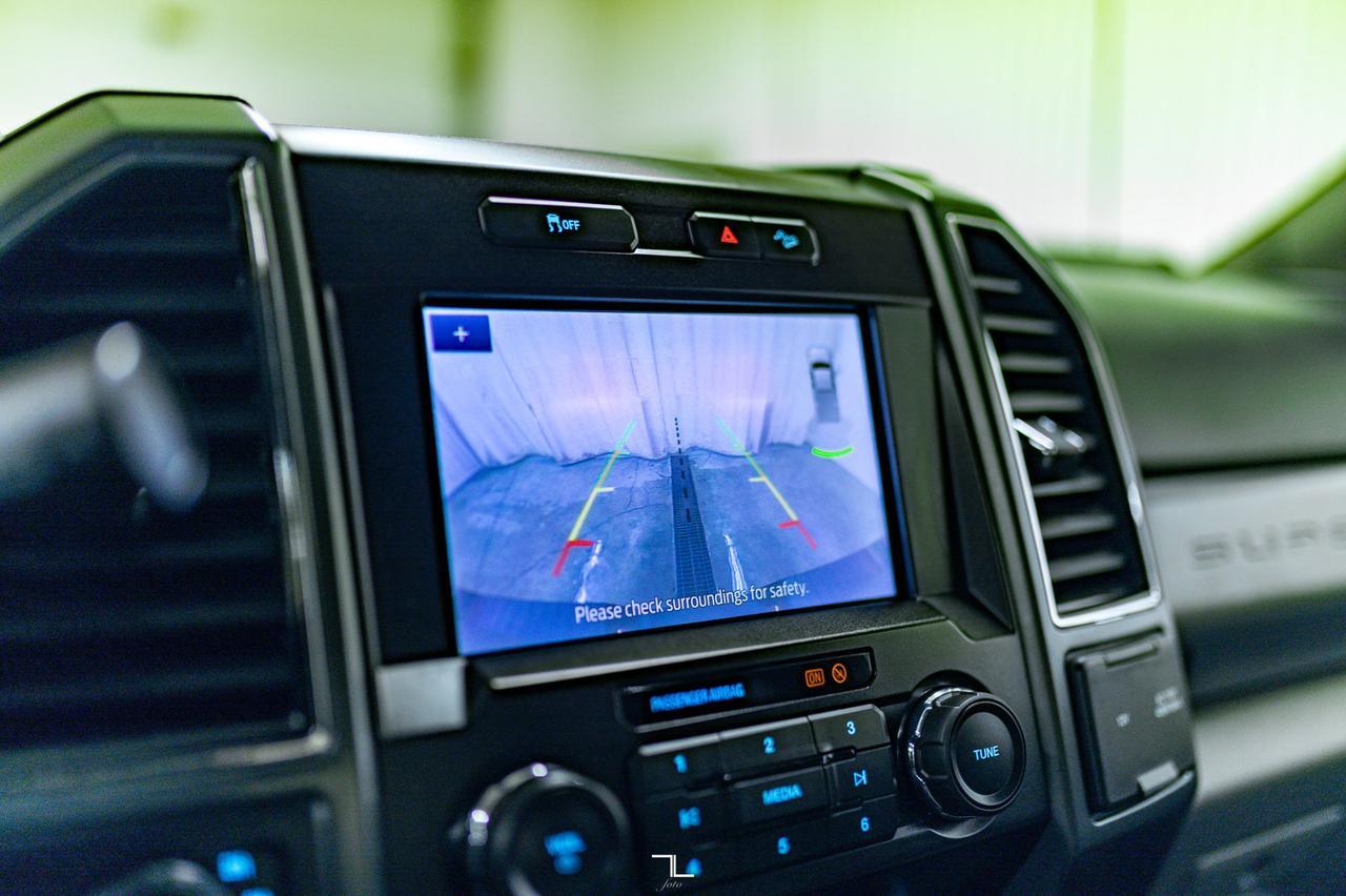 2021 Ford F-250 4x4 Crew Cab XLT FX4 Longbox BCam Red Deer AB