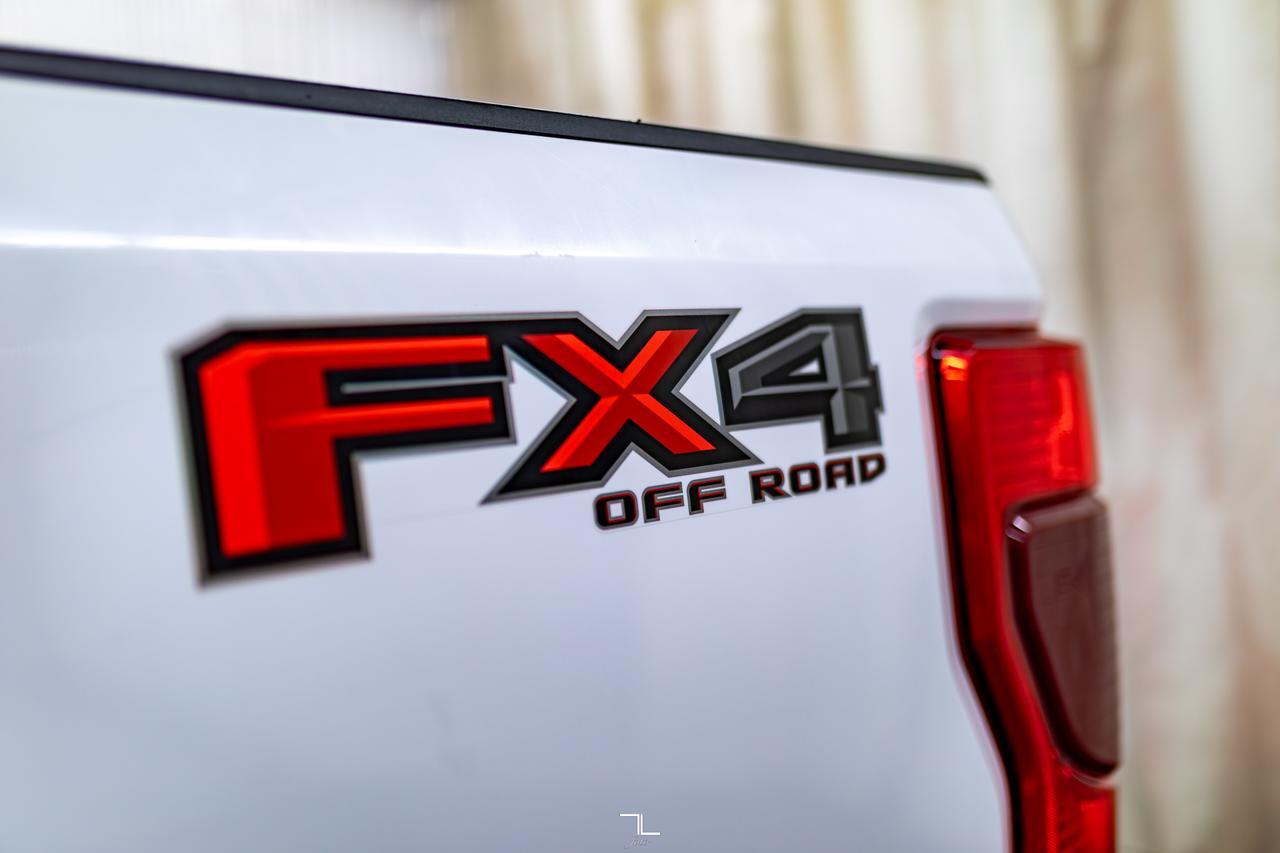 2021 Ford F-250 4x4 Crew Cab XLT FX4 Longbox BCam Red Deer AB