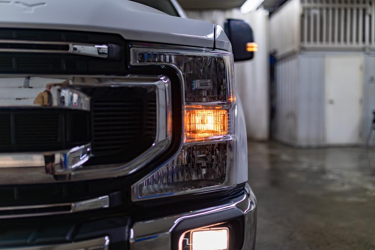 2021 Ford F-250 4x4 Crew Cab XLT FX4 Longbox BCam Red Deer AB