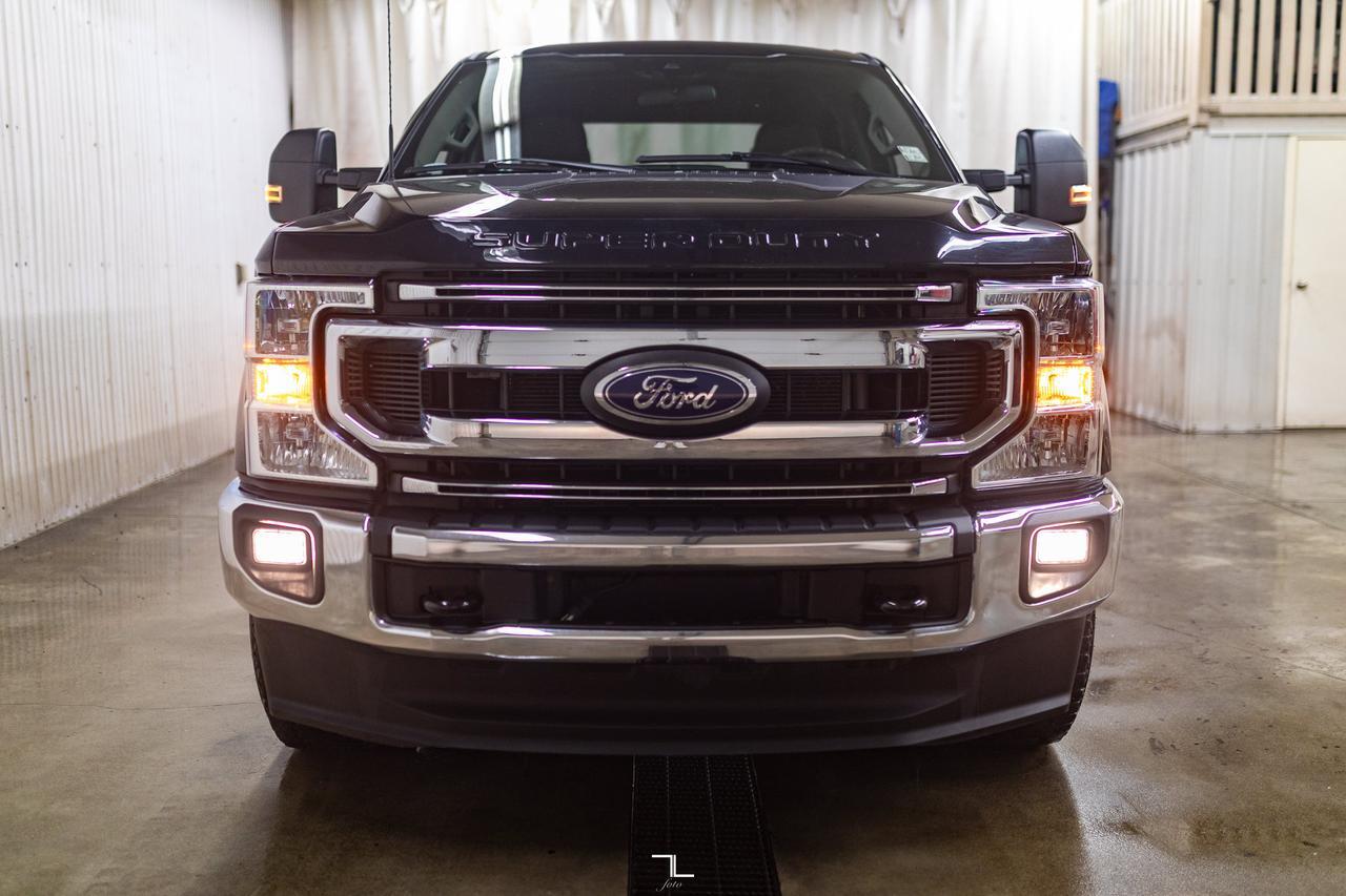 2021 Ford F-250 4x4 Crew Cab XLT FX4 PSeat BCam Red Deer AB