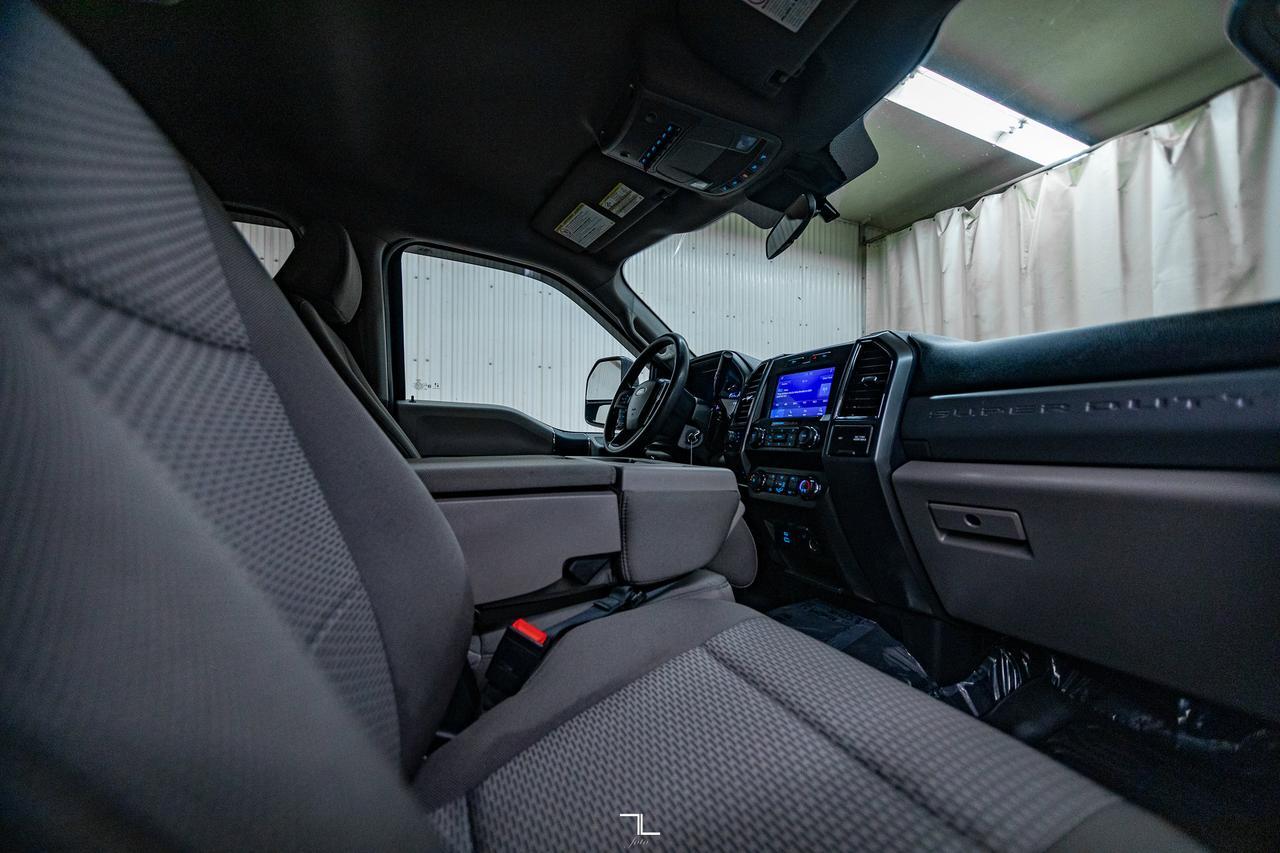 2021 Ford F-250 4x4 Crew Cab XLT FX4 PSeat BCam Red Deer AB