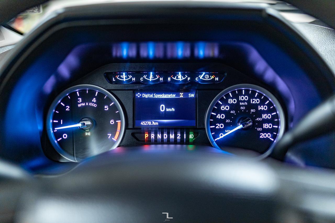 2021 Ford F-250 4x4 Crew Cab XLT FX4 PSeat BCam Red Deer AB