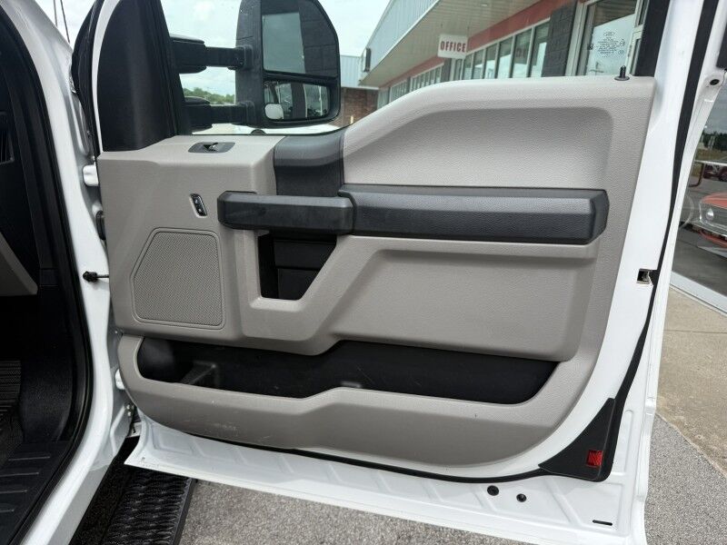 2021 Ford F-250 4x4 Utility w/ Lift Gate XL Collinsville OK