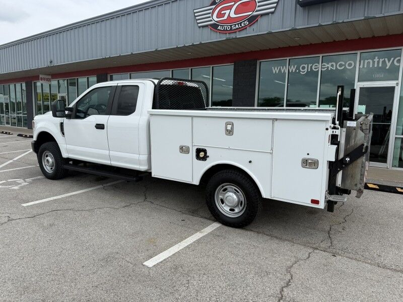 2021 Ford F-250 4x4 Utility w/ Lift Gate XL Collinsville OK