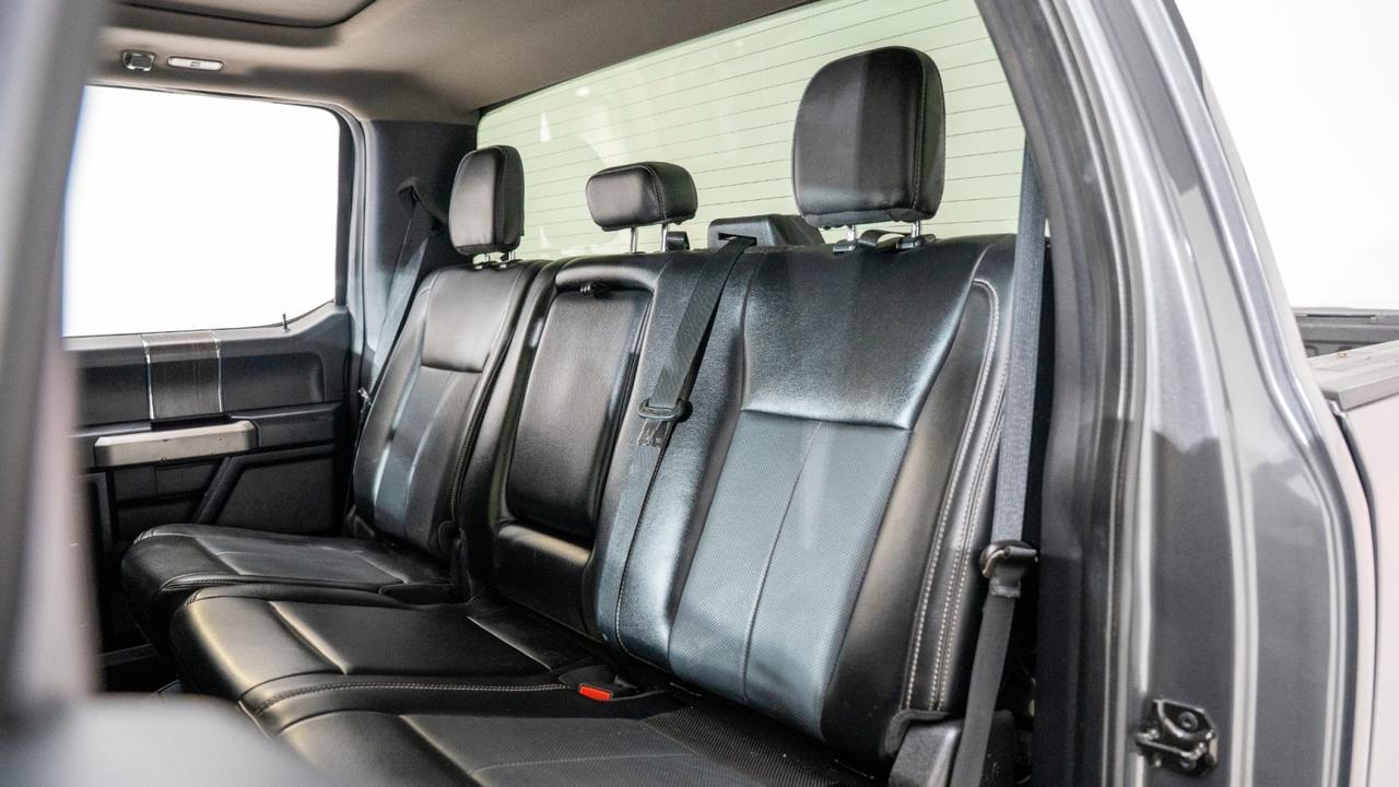 2021 Ford F-250 LARIAT Ultimate w/ Tremor Off-Road & Black Appearance Franklin TN