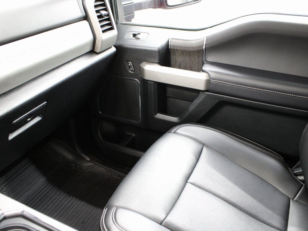 2021 Ford F-250 Super Duty 4x4 Crew Cab Lariat Fond du Lac WI