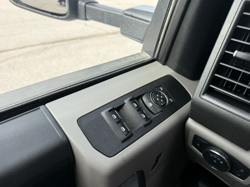 2021 Ford F-250 Utility w Tommy Lift Gate XL Collinsville OK