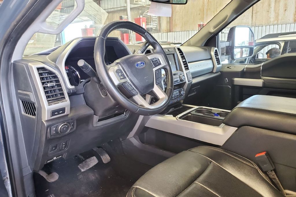 2021 Ford F-250SD Lariat Hondo TX