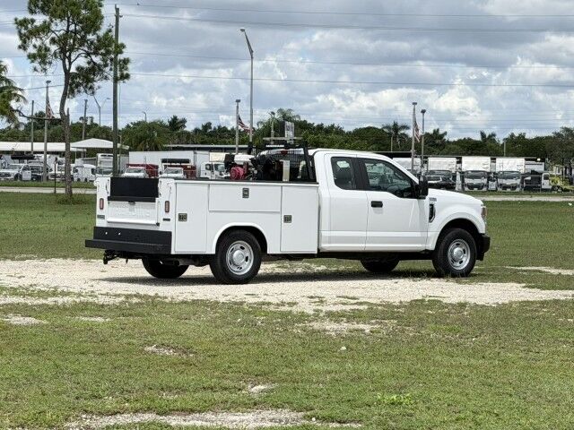 2021 Ford F-250XL Extended Cab Service Truck with Compressor