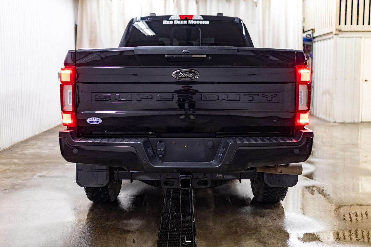 2021 Ford F-350 4x4 Crew Cab Lariat Tremor Diesel Leather Roof Nav Red Deer AB
