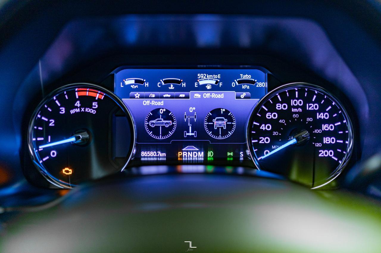 2021 Ford F-350 4x4 Crew Cab Platinum FX4 Diesel Leather Roof Nav Red Deer AB