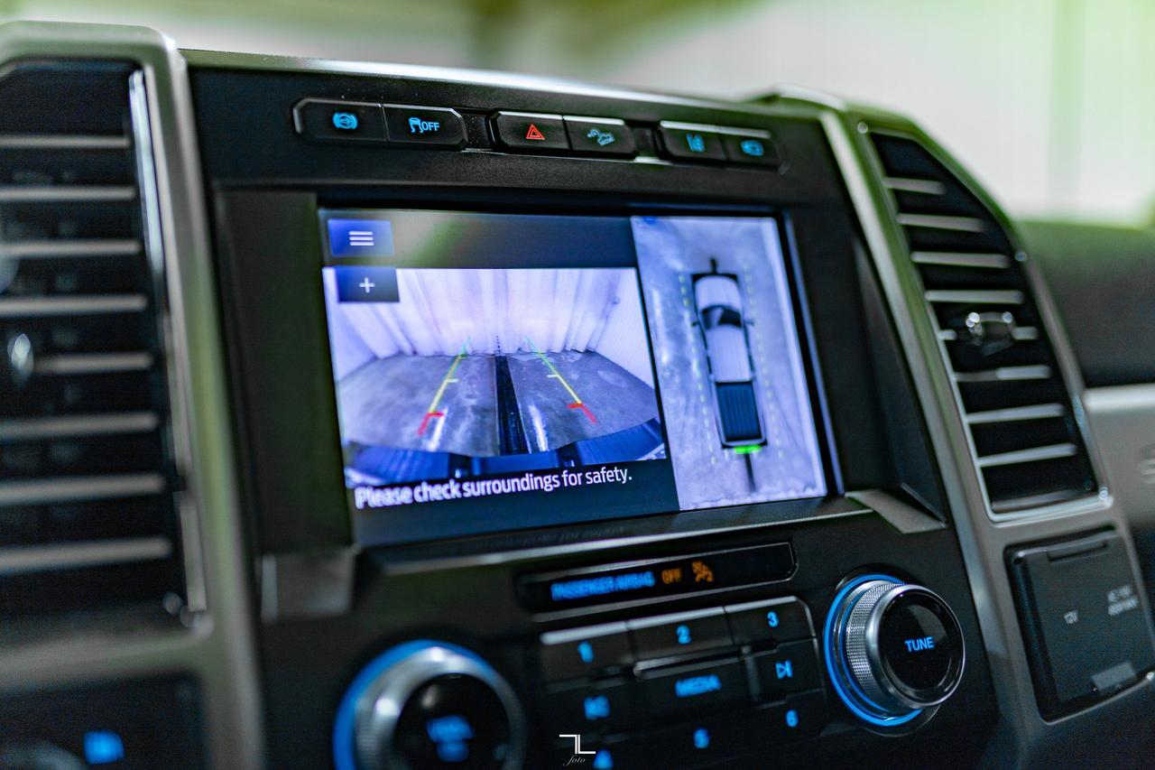 2021 Ford F-350 4x4 Crew Cab Platinum FX4 Diesel Leather Roof Nav Red Deer AB