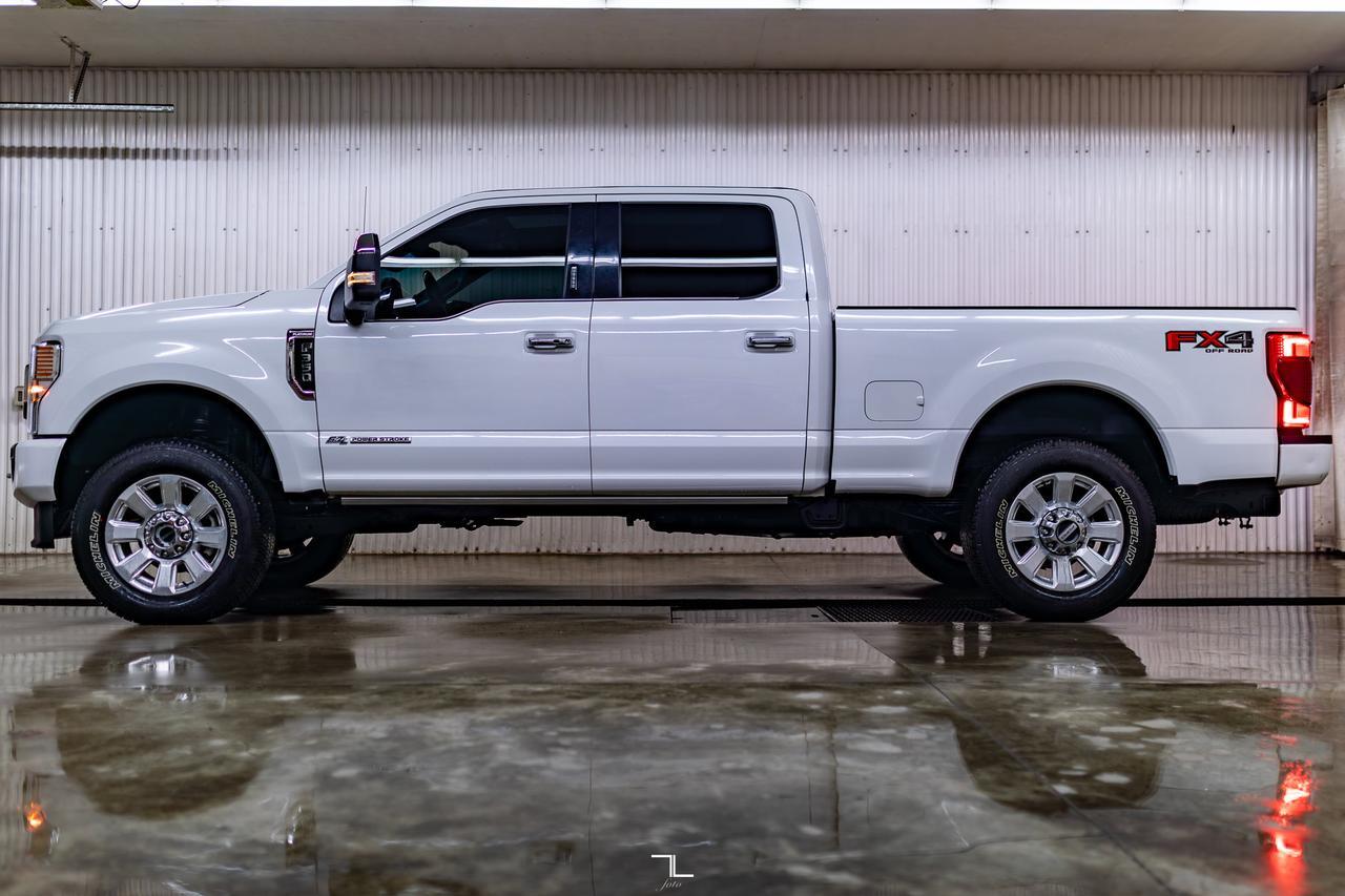 2021 Ford F-350 4x4 Crew Cab Platinum FX4 Diesel Leather Roof Nav Red Deer AB