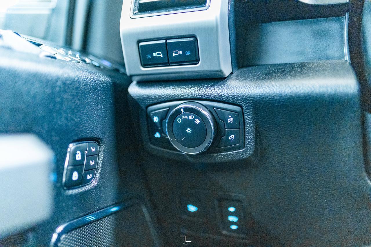 2021 Ford F-350 4x4 Crew Cab Platinum FX4 Diesel Leather Roof Nav Red Deer AB