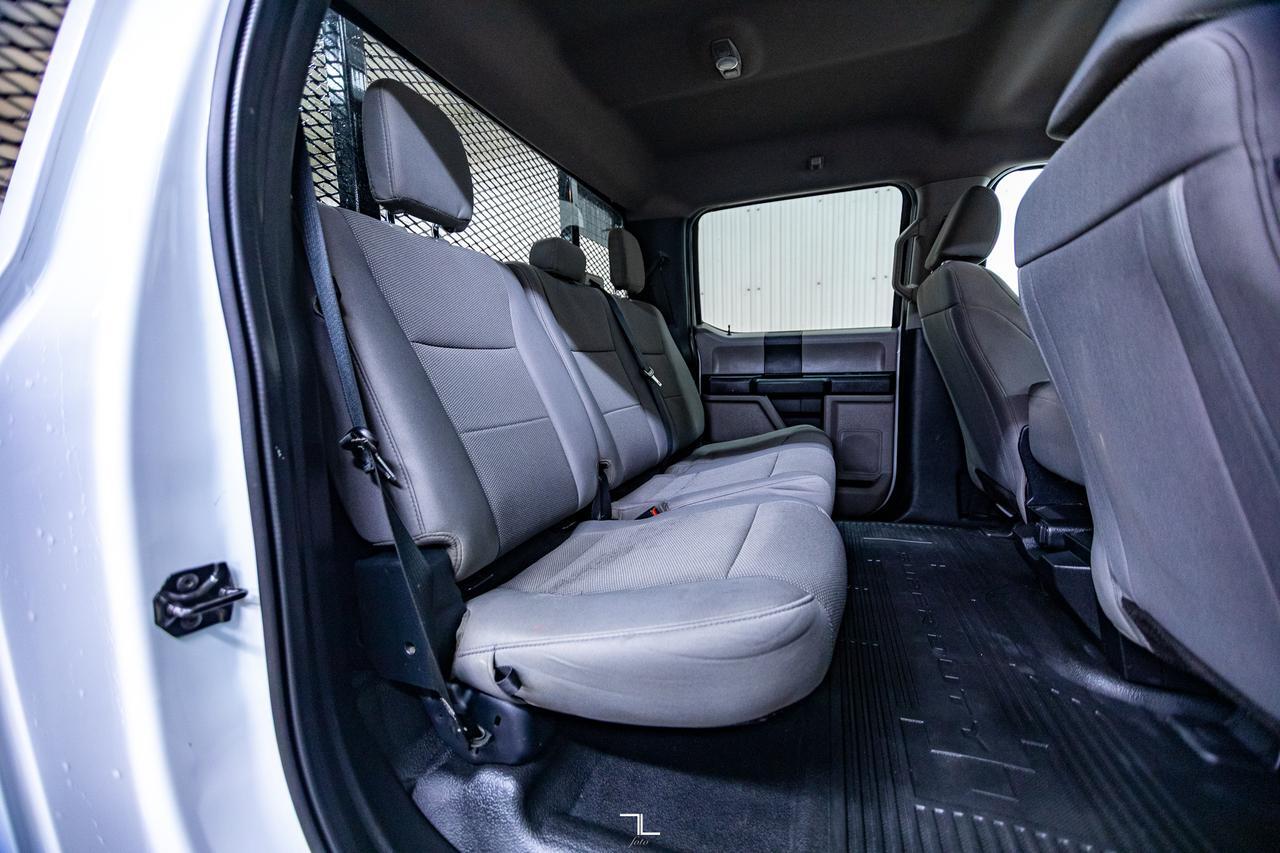 2021 Ford F-350 4x4 Crew Cab XL Deck BCam Red Deer AB