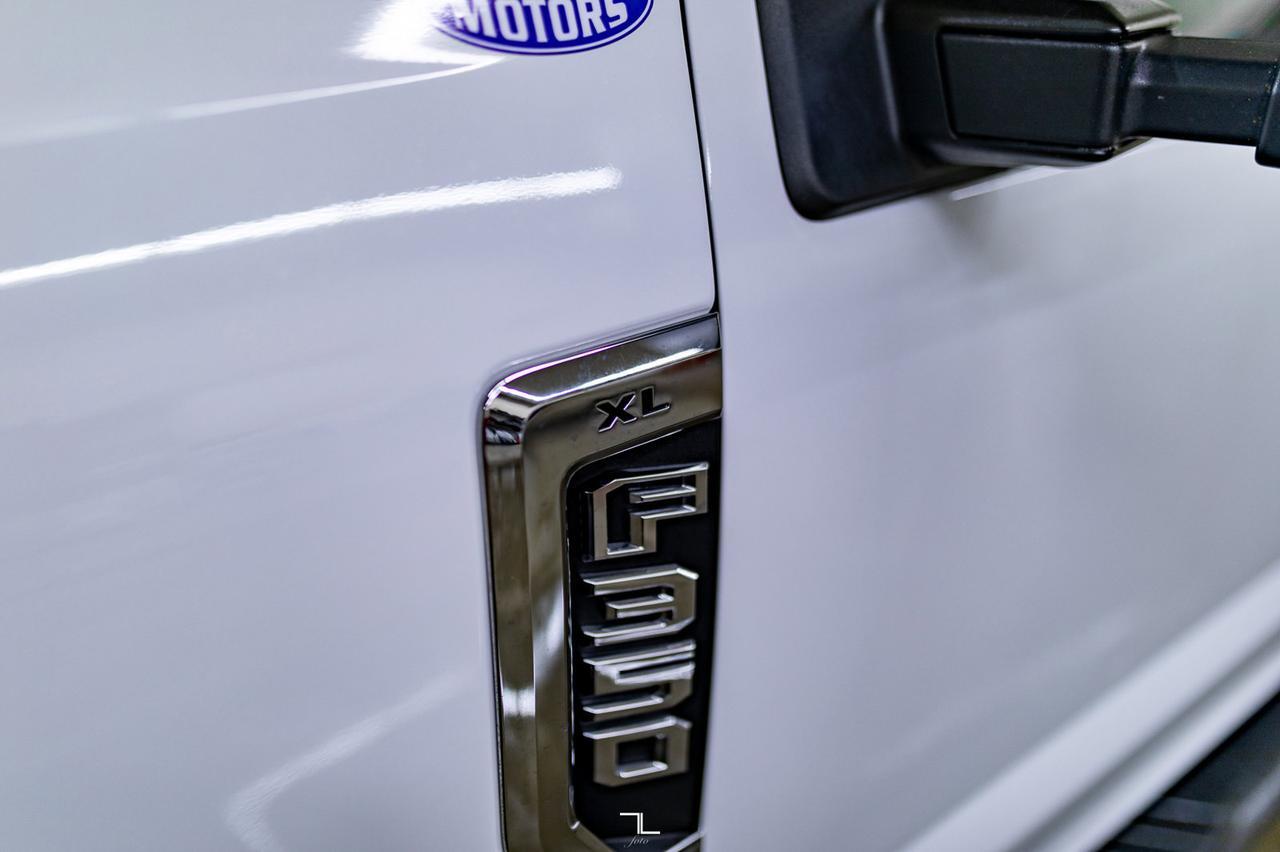 2021 Ford F-350 4x4 Crew Cab XL Deck BCam Red Deer AB