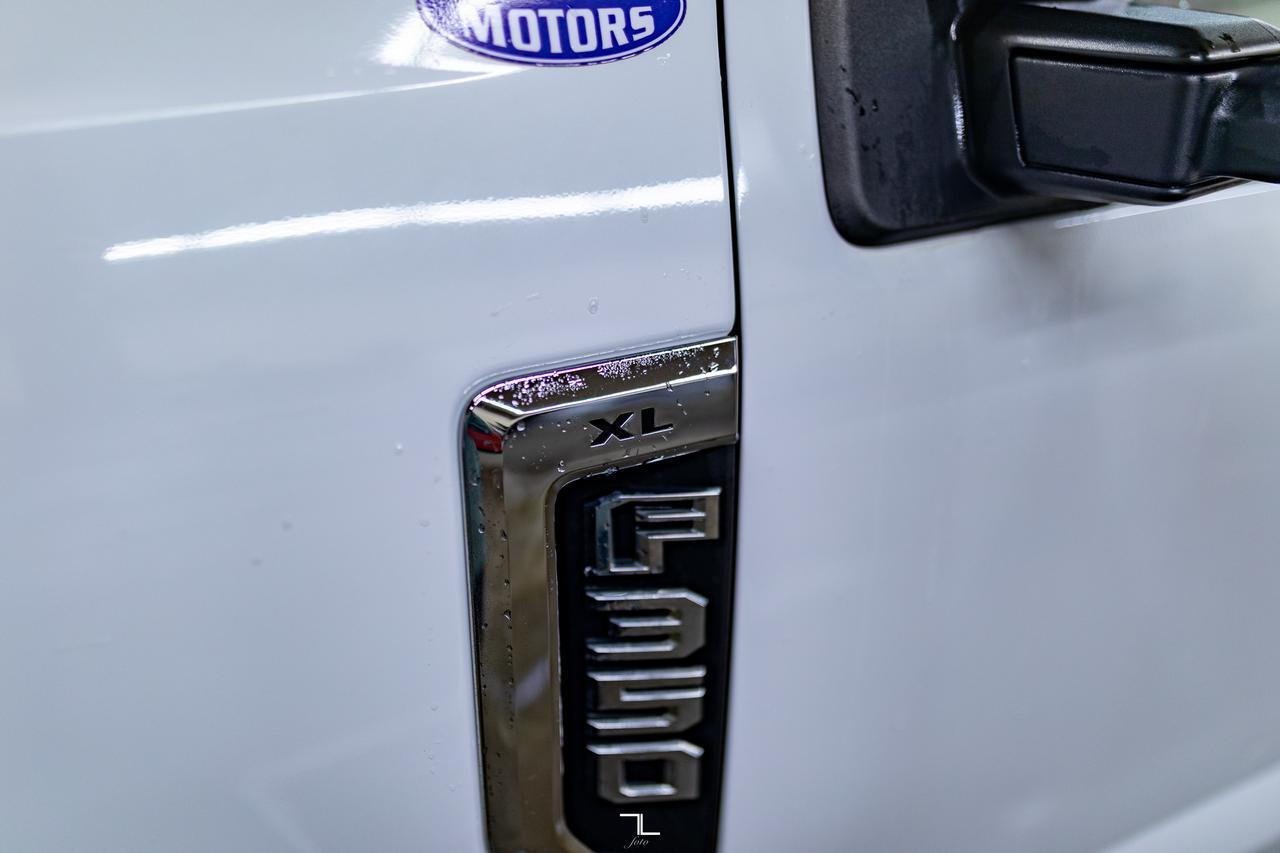 2021 Ford F-350 4x4 Crew Cab XL Deck BCam Red Deer AB