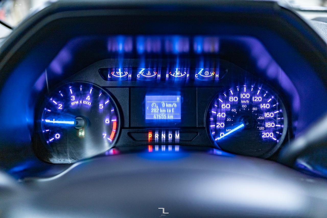 2021 Ford F-350 4x4 Crew Cab XL Deck BCam Red Deer AB