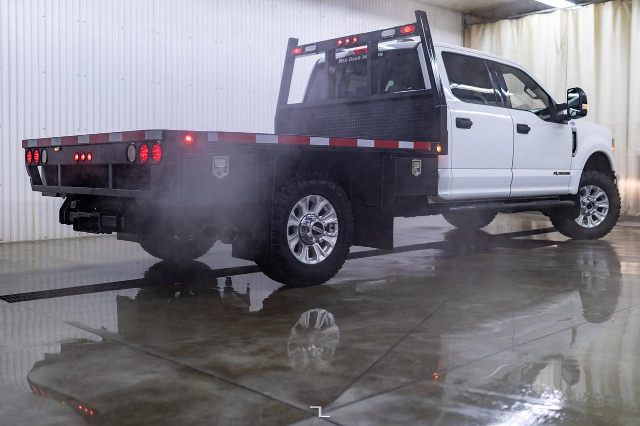2021 Ford F-350 4x4 Crew Cab XLT Deck Diesel PSeat Red Deer AB