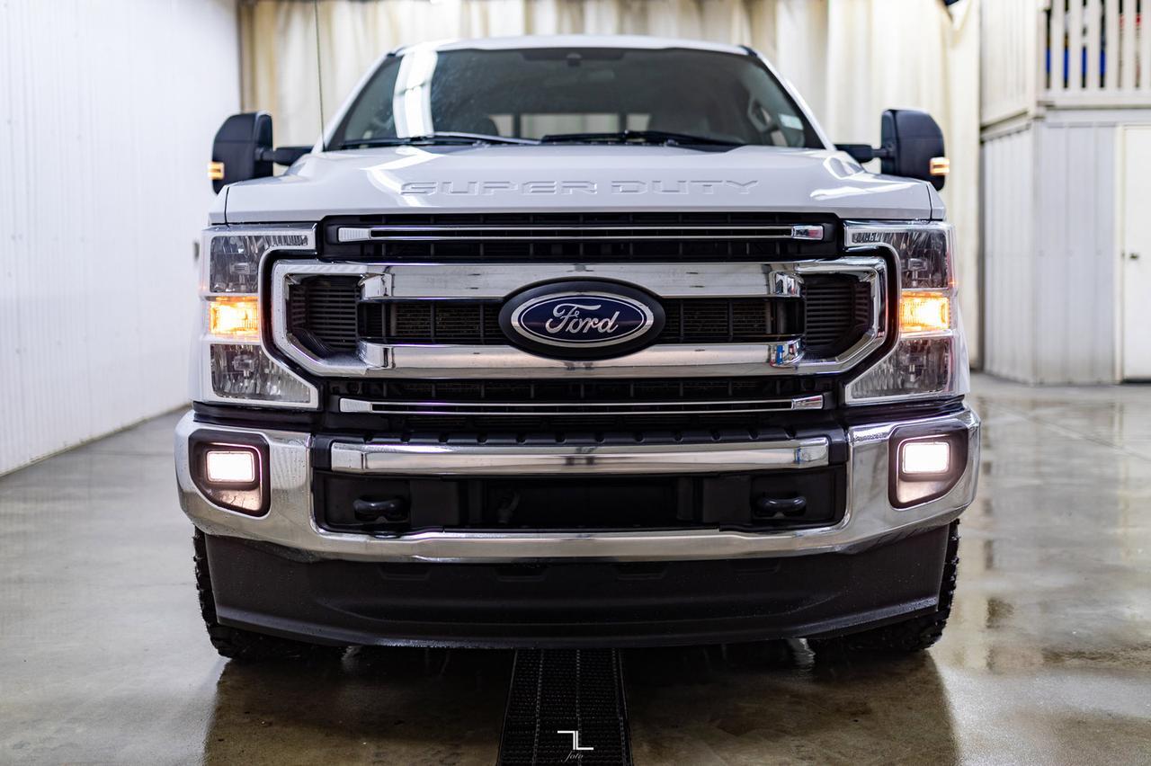 2021 Ford F-350 4x4 Crew Cab XLT Deck Diesel PSeat Red Deer AB