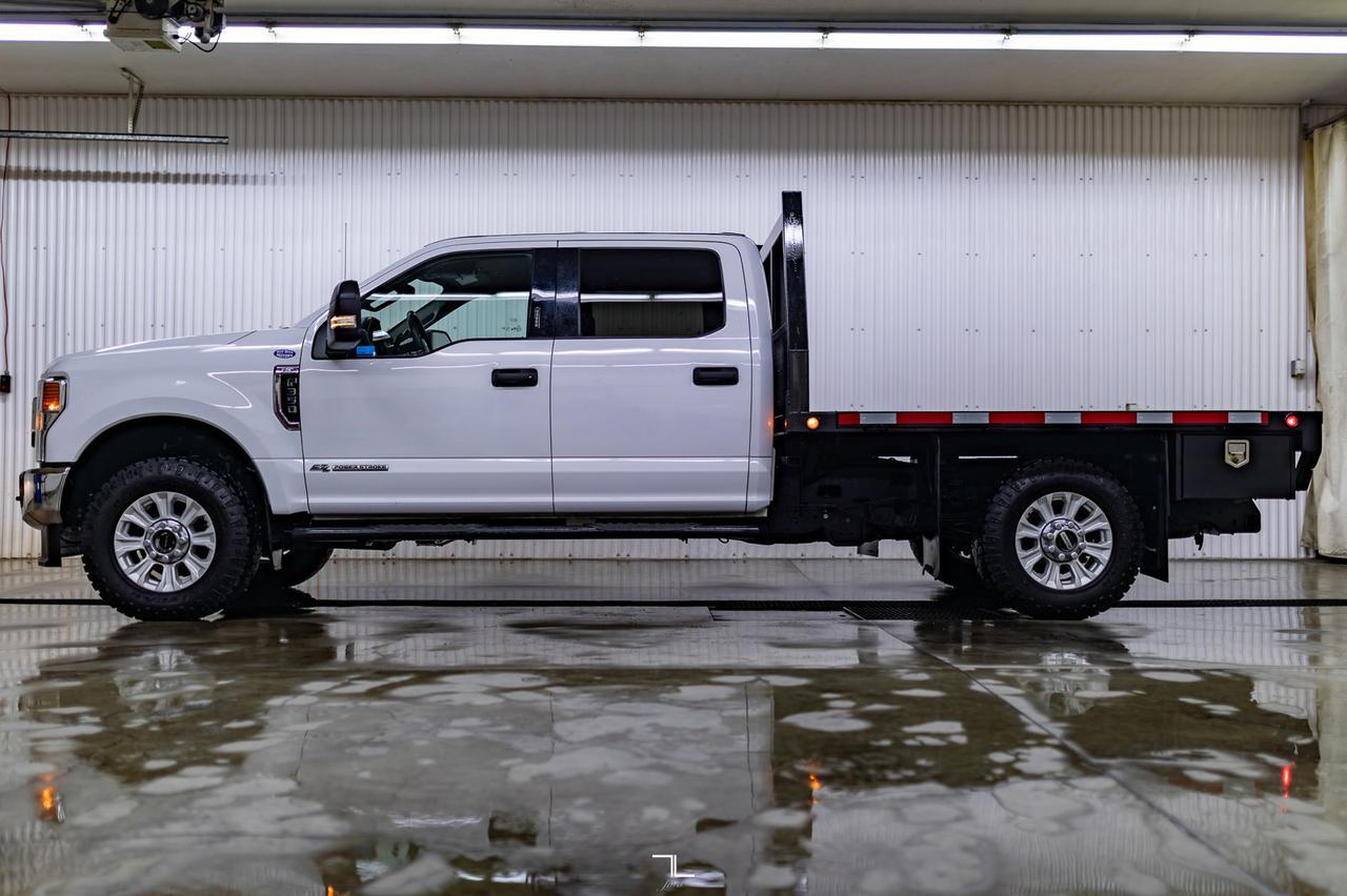 2021 Ford F-350 4x4 Crew Cab XLT Deck Diesel PSeat Red Deer AB