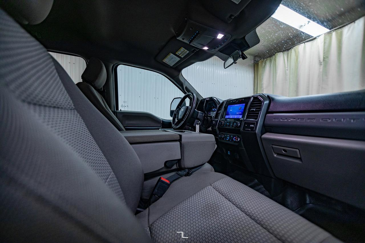 2021 Ford F-350 4x4 Crew Cab XLT Deck Diesel PSeat Red Deer AB