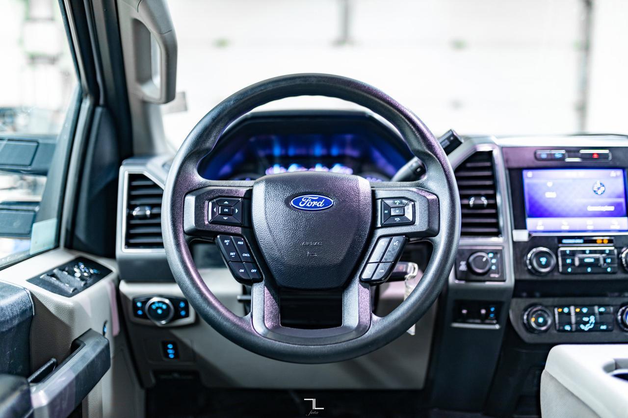 2021 Ford F-350 4x4 Crew Cab XLT Deck Diesel PSeat Red Deer AB