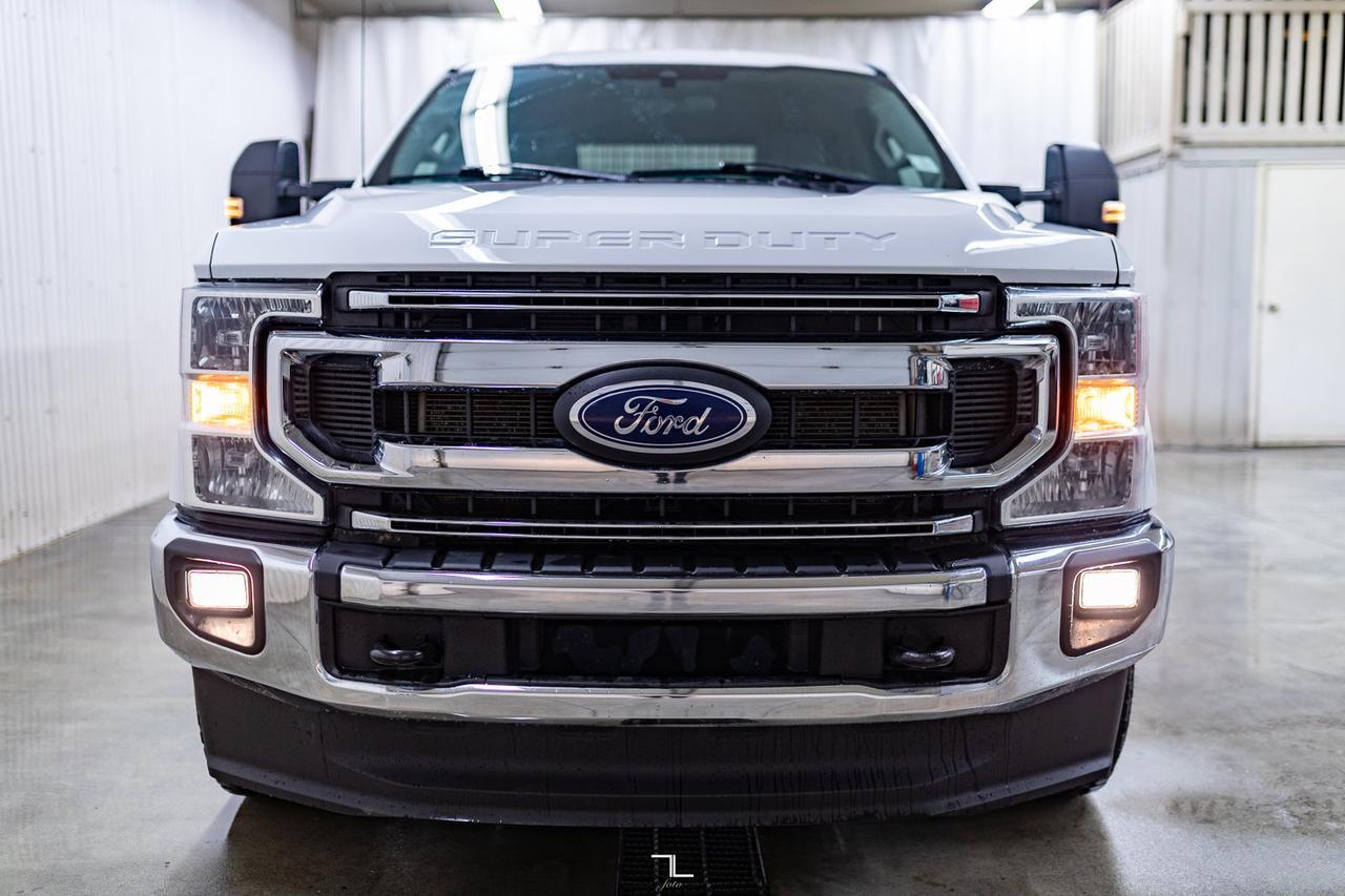 2021 Ford F-350 4x4 Crew Cab XLT Deck Diesel Red Deer AB