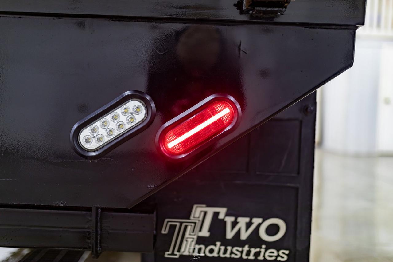 2021 Ford F-350 4x4 Crew Cab XLT Deck Leather Nav Red Deer AB