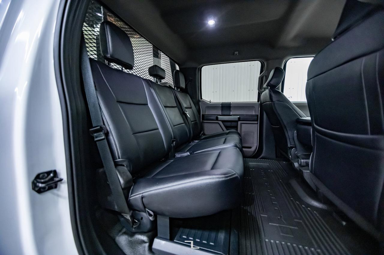 2021 Ford F-350 4x4 Crew Cab XLT Deck Leather Nav Red Deer AB