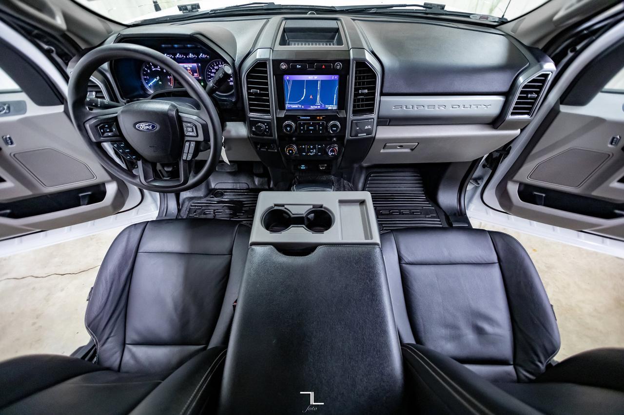 2021 Ford F-350 4x4 Crew Cab XLT Deck Leather Nav Red Deer AB