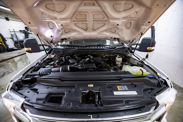 2021 Ford F-350 4x4 Crew Cab XLT Deck Leather Nav Red Deer AB