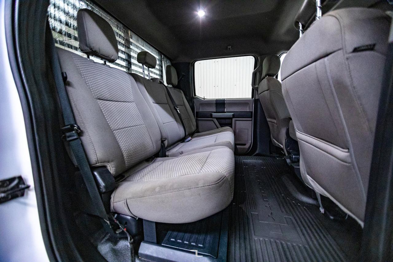 2021 Ford F-350 4x4 Crew Cab XLT Deck Red Deer AB