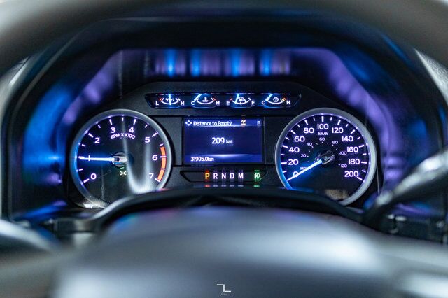 2021 Ford F-350 4x4 Crew Cab XLT Deck Red Deer AB