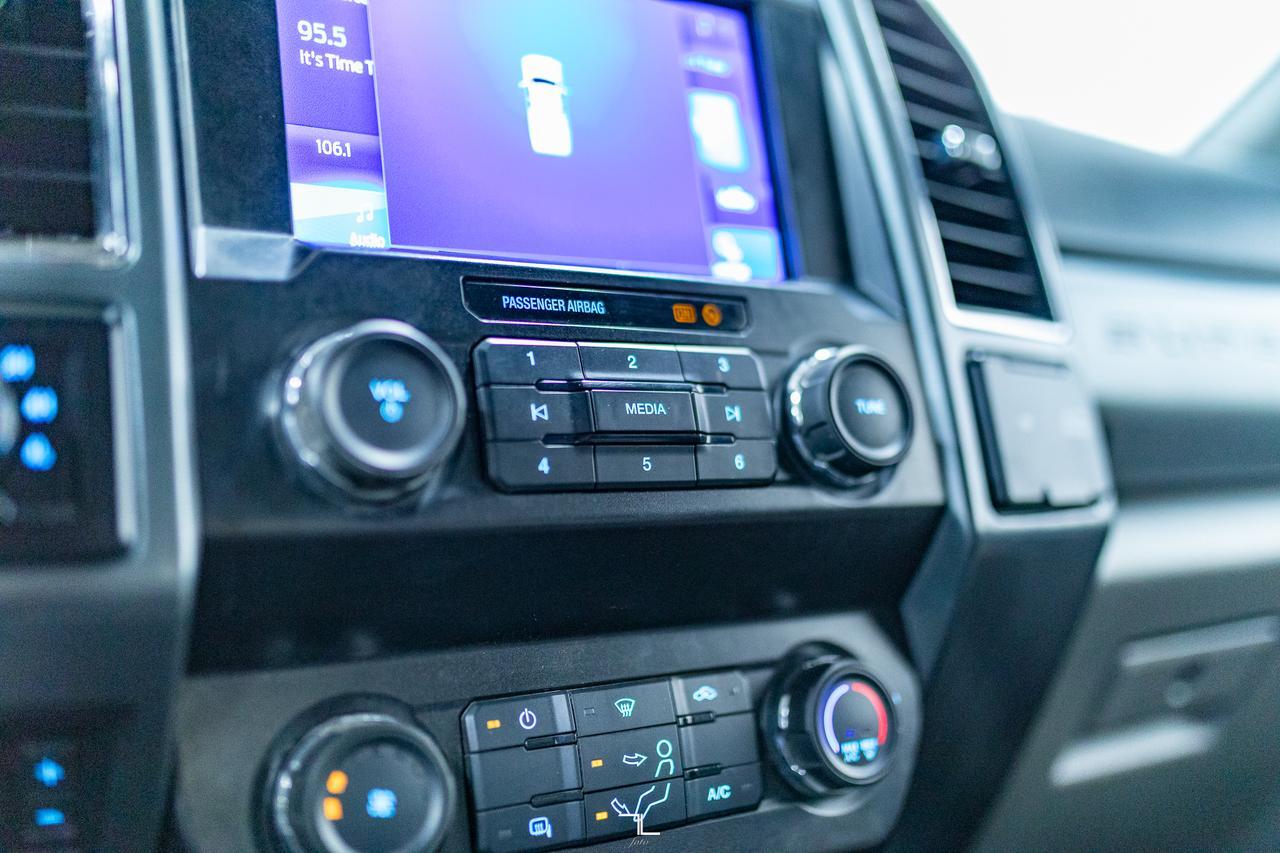 2021 Ford F-350 4x4 Crew Cab XLT Deck Red Deer AB