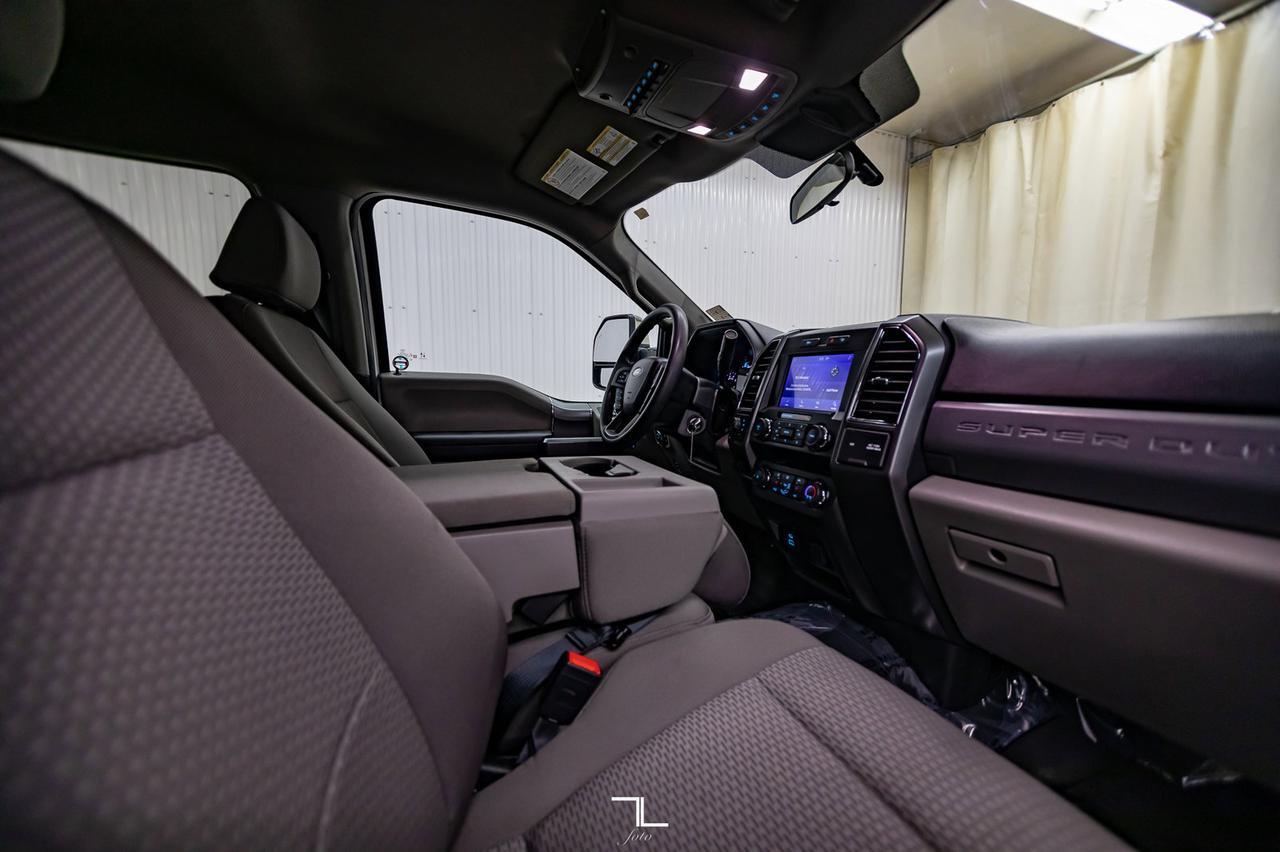 2021 Ford F-350 4x4 Crew Cab XLT FX4 BCam Heated Seats Red Deer AB