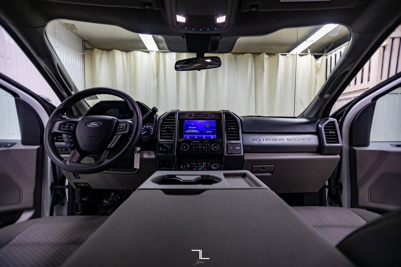 2021 Ford F-350 4x4 Crew Cab XLT FX4 BCam Heated Seats Red Deer AB