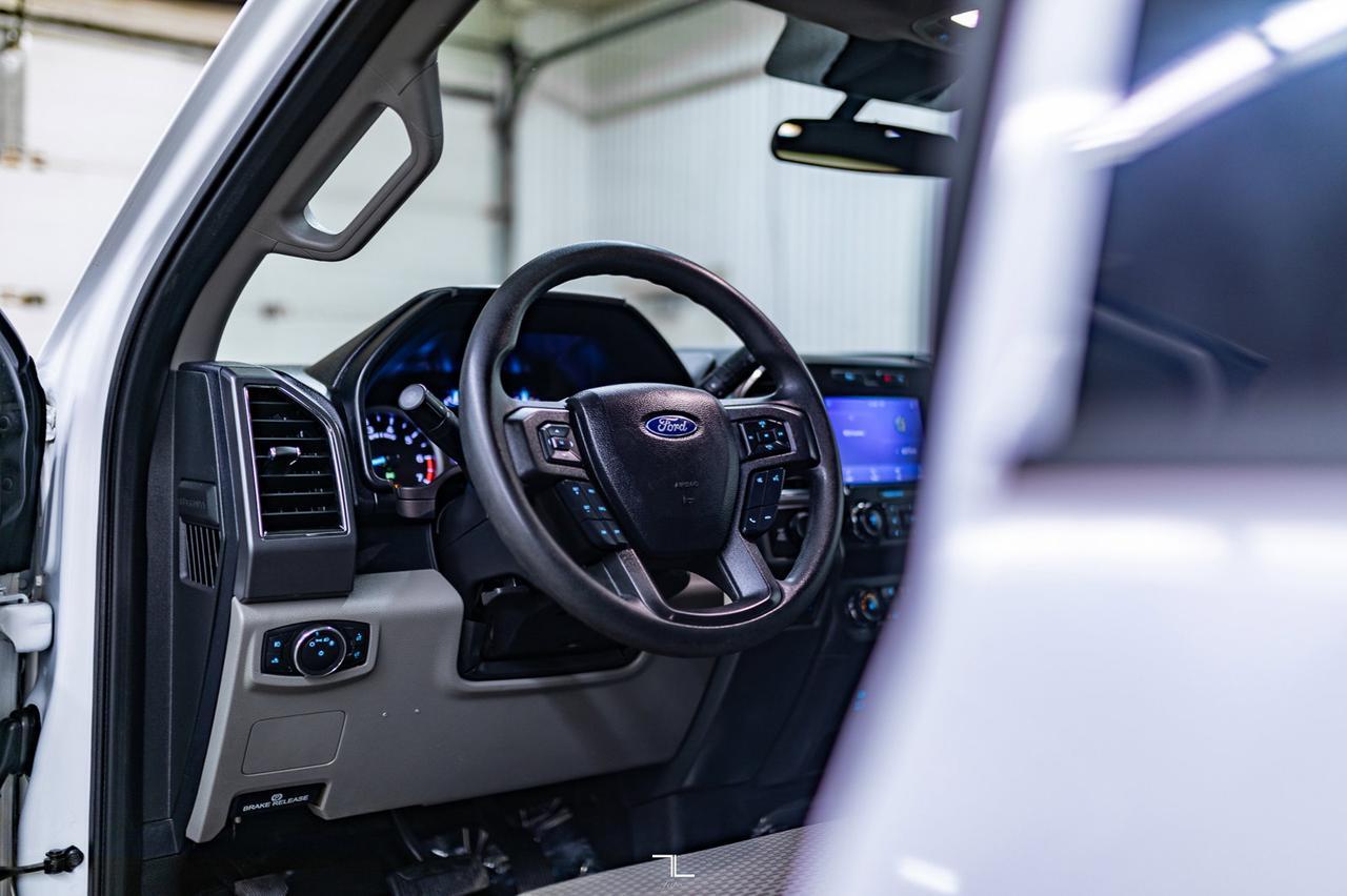 2021 Ford F-350 4x4 Crew Cab XLT FX4 BCam Red Deer AB