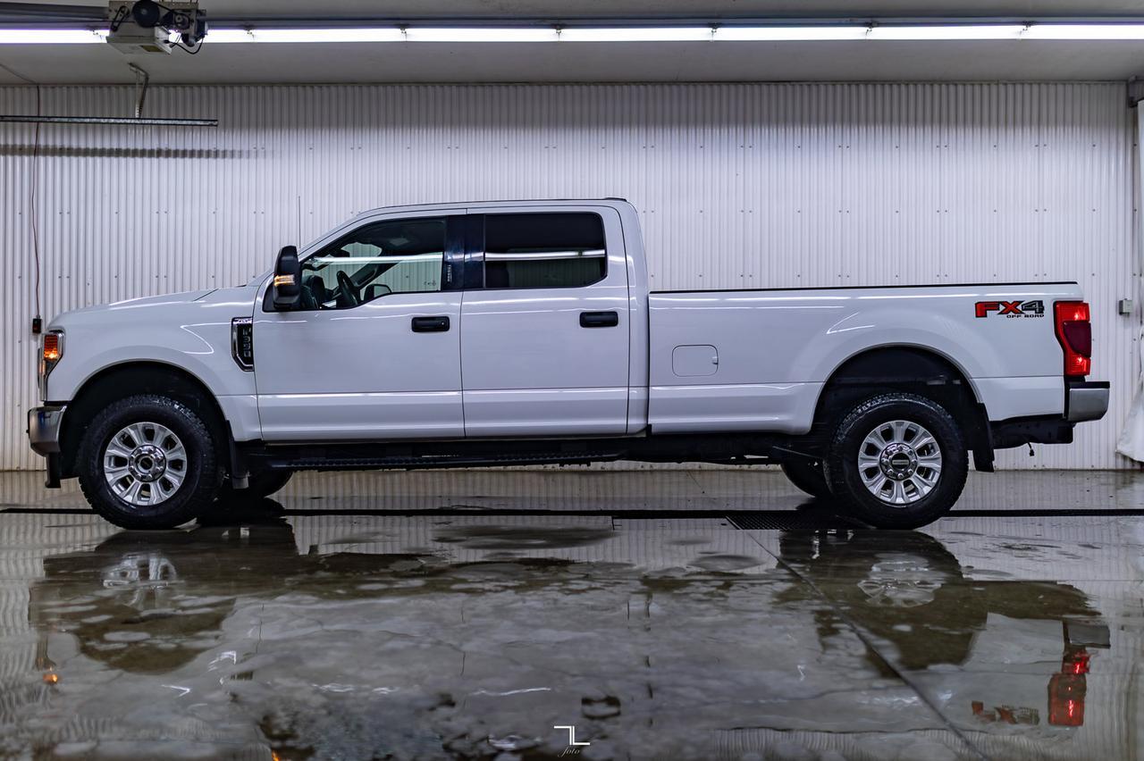 2021 Ford F-350 4x4 Crew Cab XLT FX4 BCam Red Deer AB