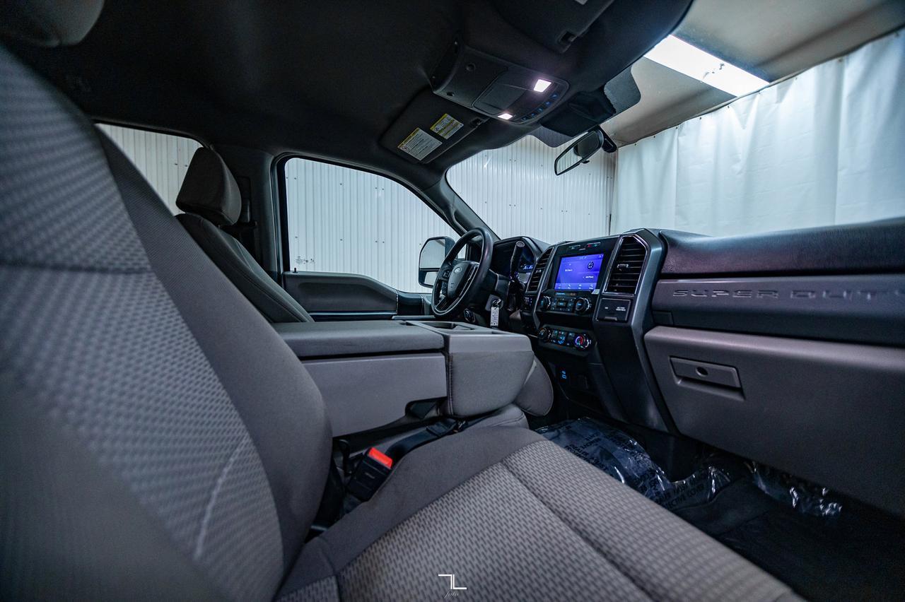 2021 Ford F-350 4x4 Crew Cab XLT FX4 BCam Red Deer AB