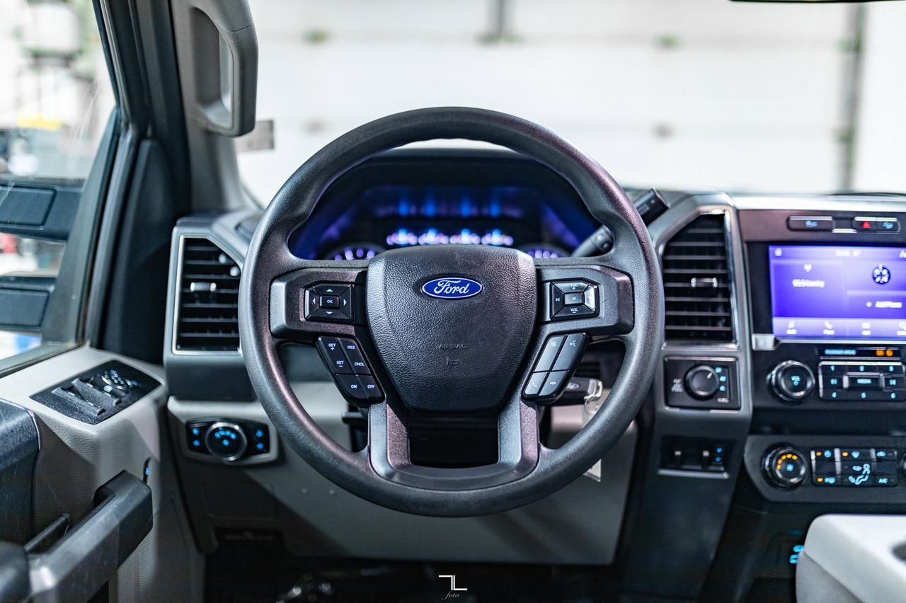 2021 Ford F-350 4x4 Crew Cab XLT FX4 BCam Red Deer AB