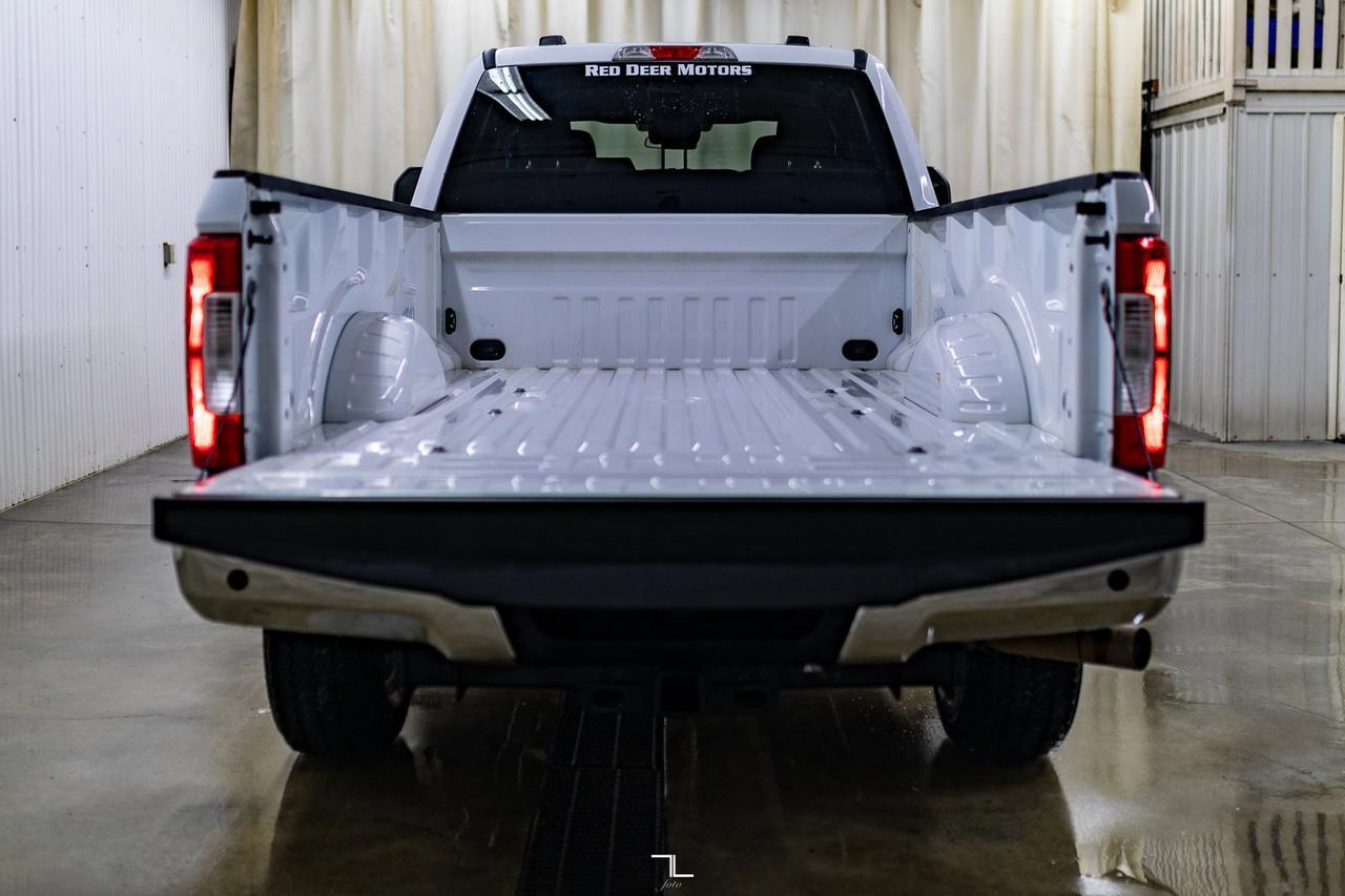 2021 Ford F-350 4x4 Crew Cab XLT FX4 Longbox BCam Red Deer AB