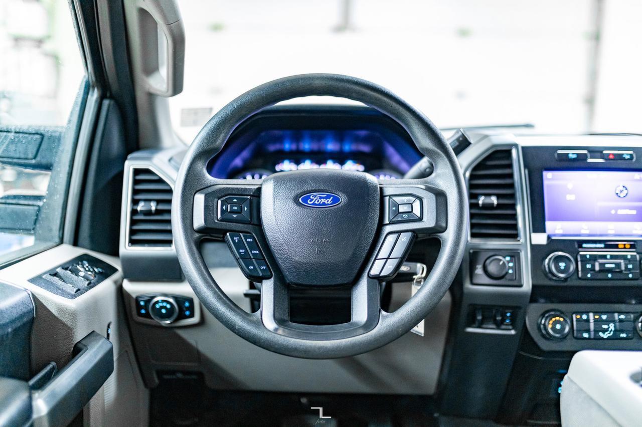 2021 Ford F-350 4x4 Crew Cab XLT FX4 Longbox BCam Red Deer AB