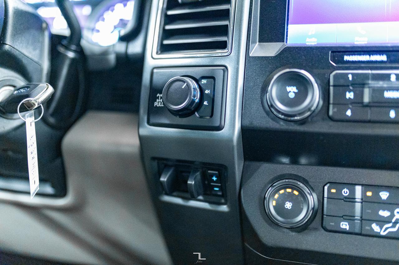 2021 Ford F-350 4x4 Crew Cab XLT FX4 Longbox BCam Red Deer AB