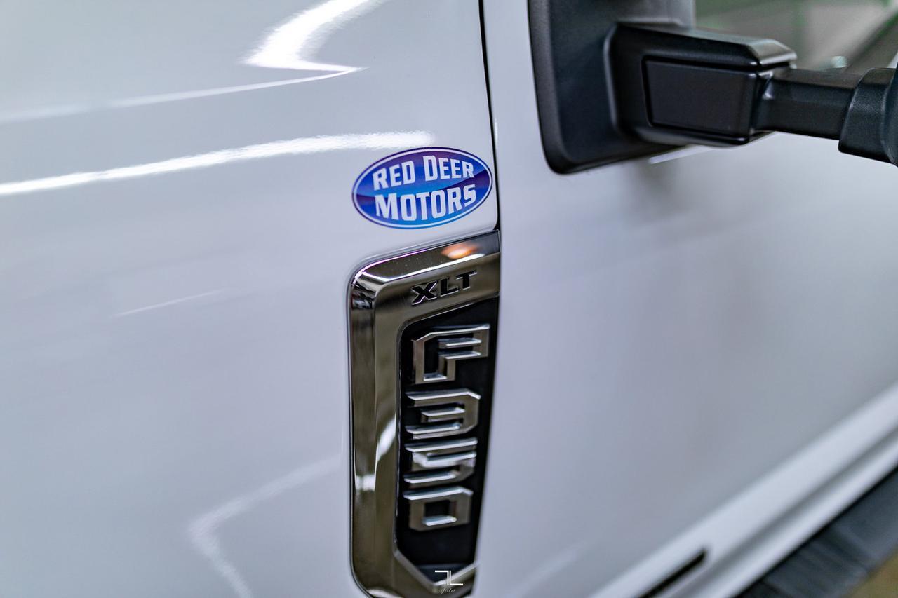2021 Ford F-350 4x4 Crew Cab XLT FX4 Longbox Diesel Red Deer AB