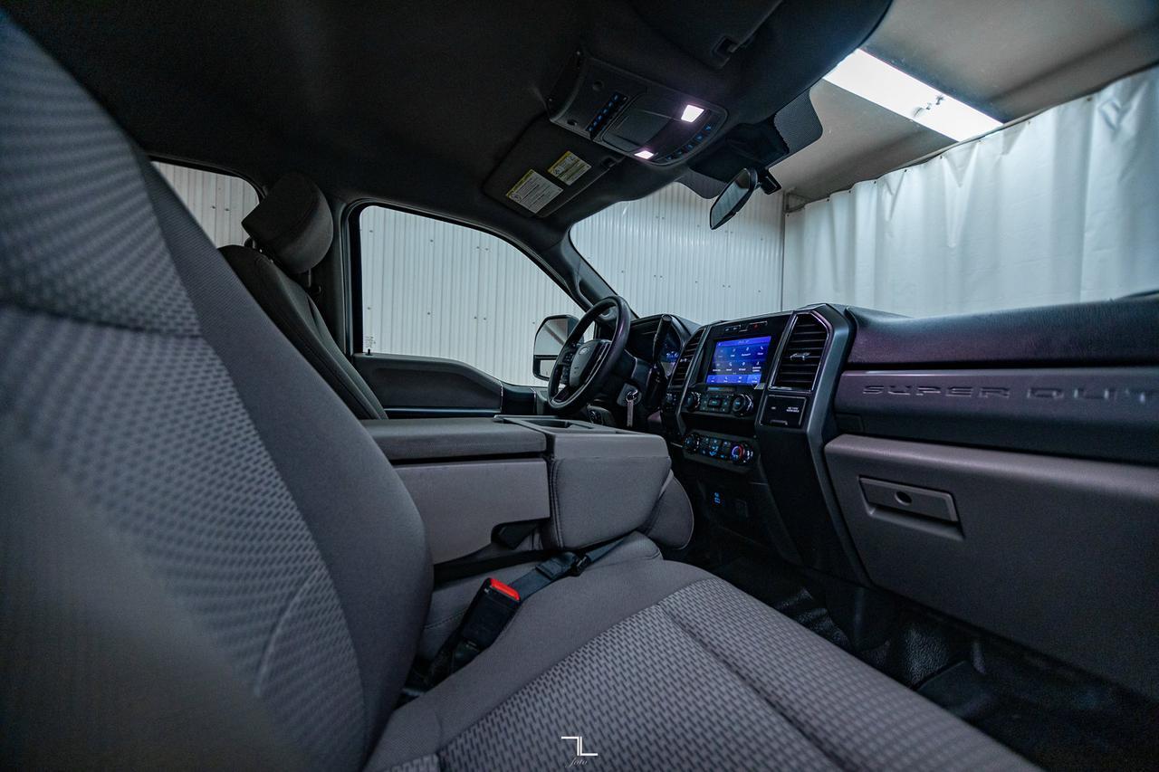 2021 Ford F-350 4x4 Crew Cab XLT FX4 Longbox Diesel Red Deer AB