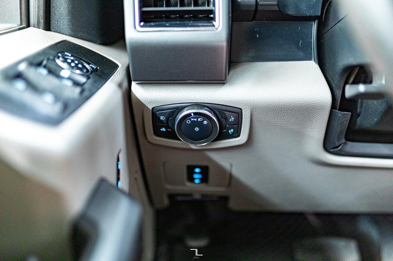 2021 Ford F-350 4x4 Crew Cab XLT FX4 Longbox Diesel Red Deer AB